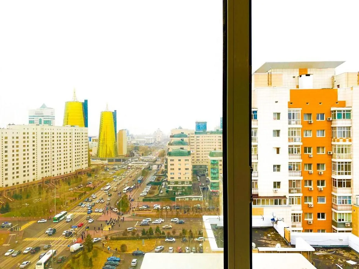 Apartment Трехкомнатные Апартаменты В Центре Левого Берега Г.Нур-Султан Nur-Sultan